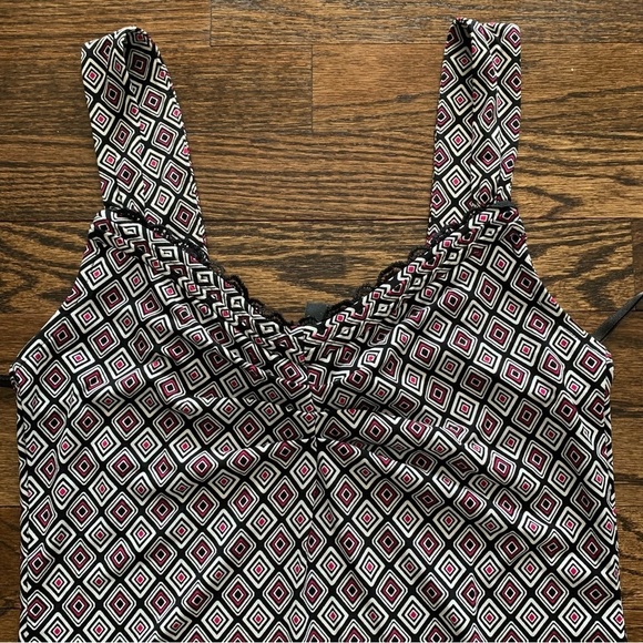 White House Black Market Geometric Print Lace Trimmed Ruched Neck Cami Top Small - Picture 8 of 12